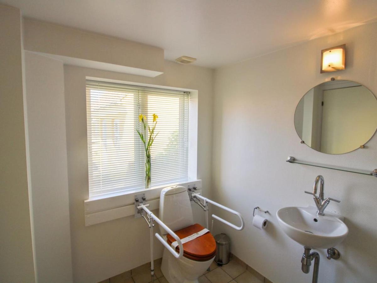 Apartment Thyrne - 500M From The Sea In Bornholm By Interhome Ґудем Екстер'єр фото